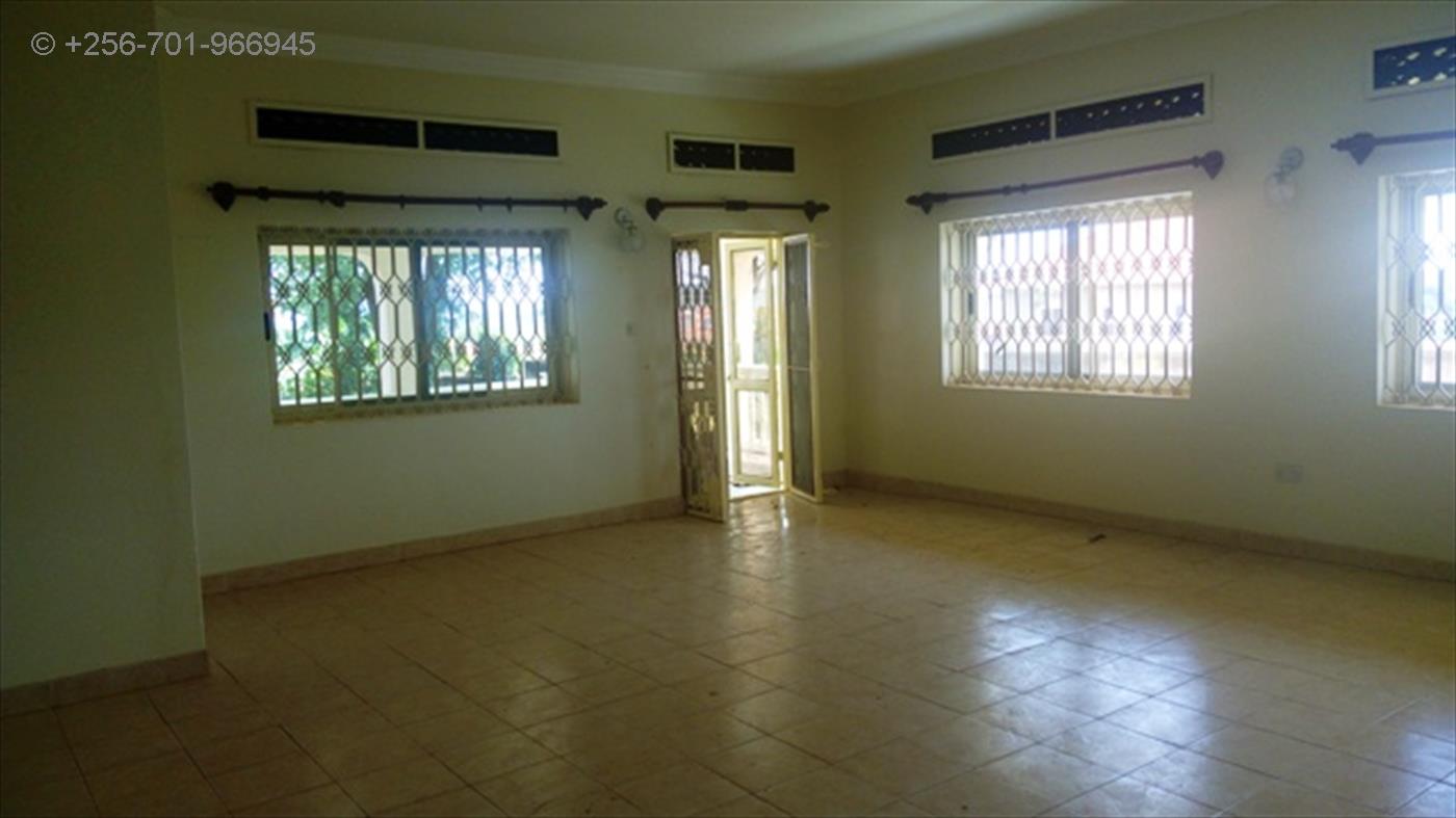 Bungalow for sale in Munyonyo Kampala