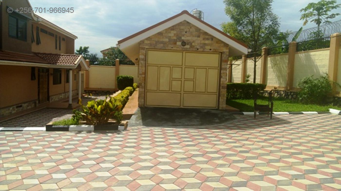 Mansion for rent in Munyonyo Kampala