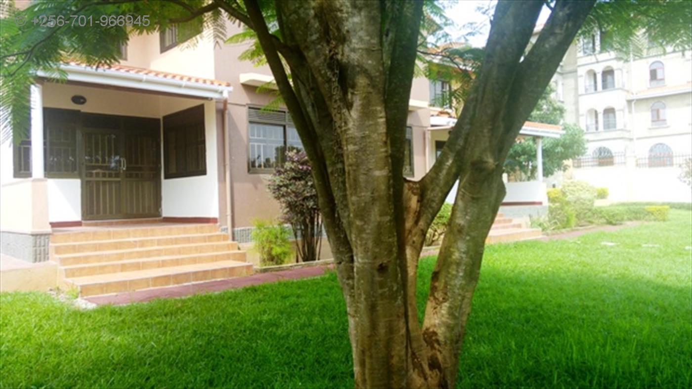 Mansion for rent in Munyonyo Kampala