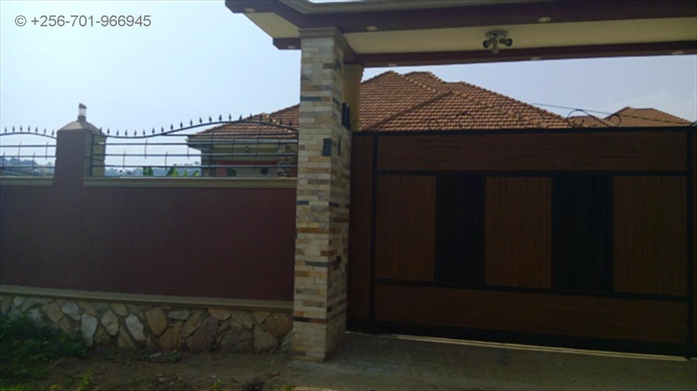 Bungalow for sale in Bbunga Kampala