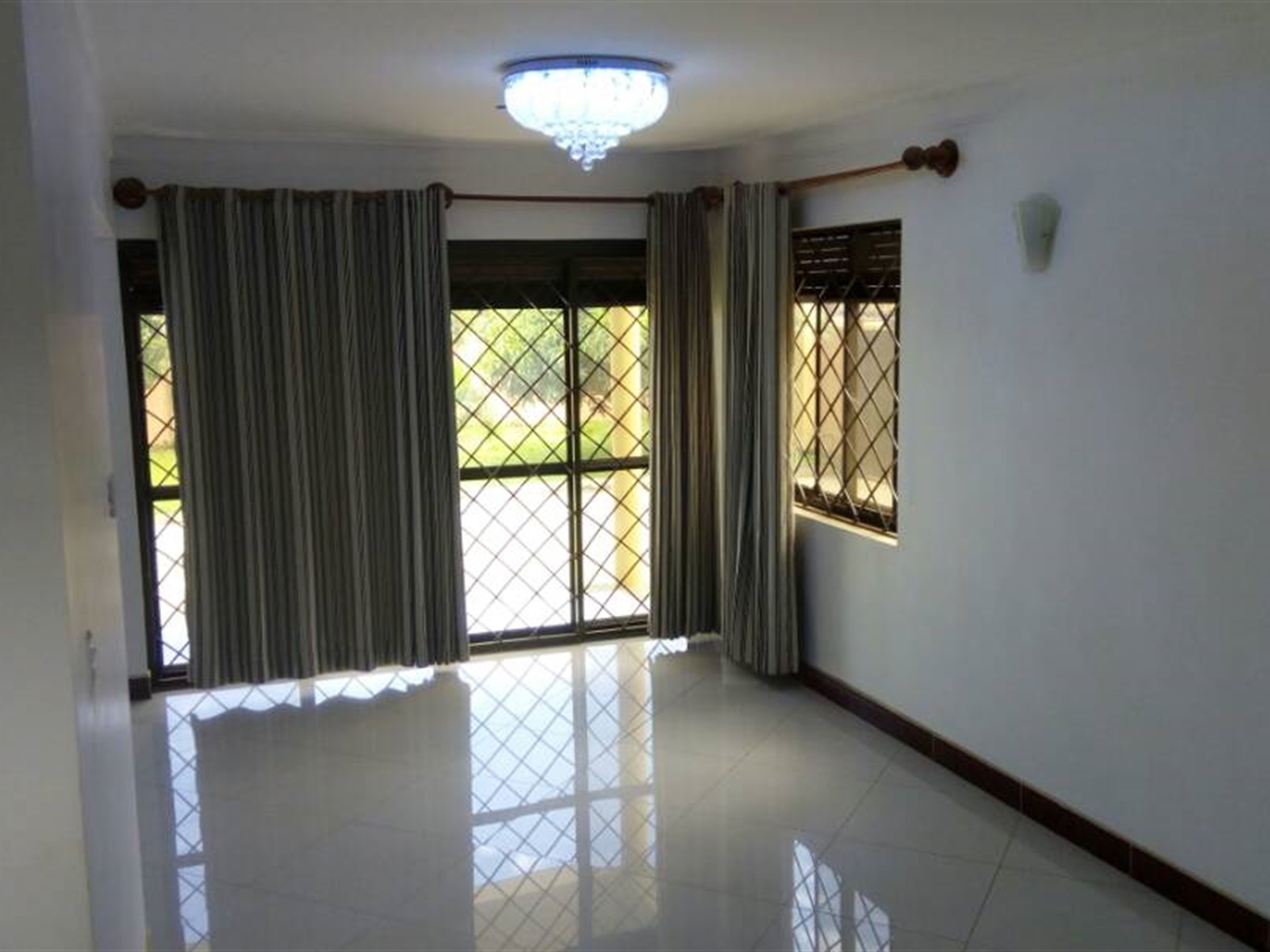 Mansion for sale in Muyenga Kampala