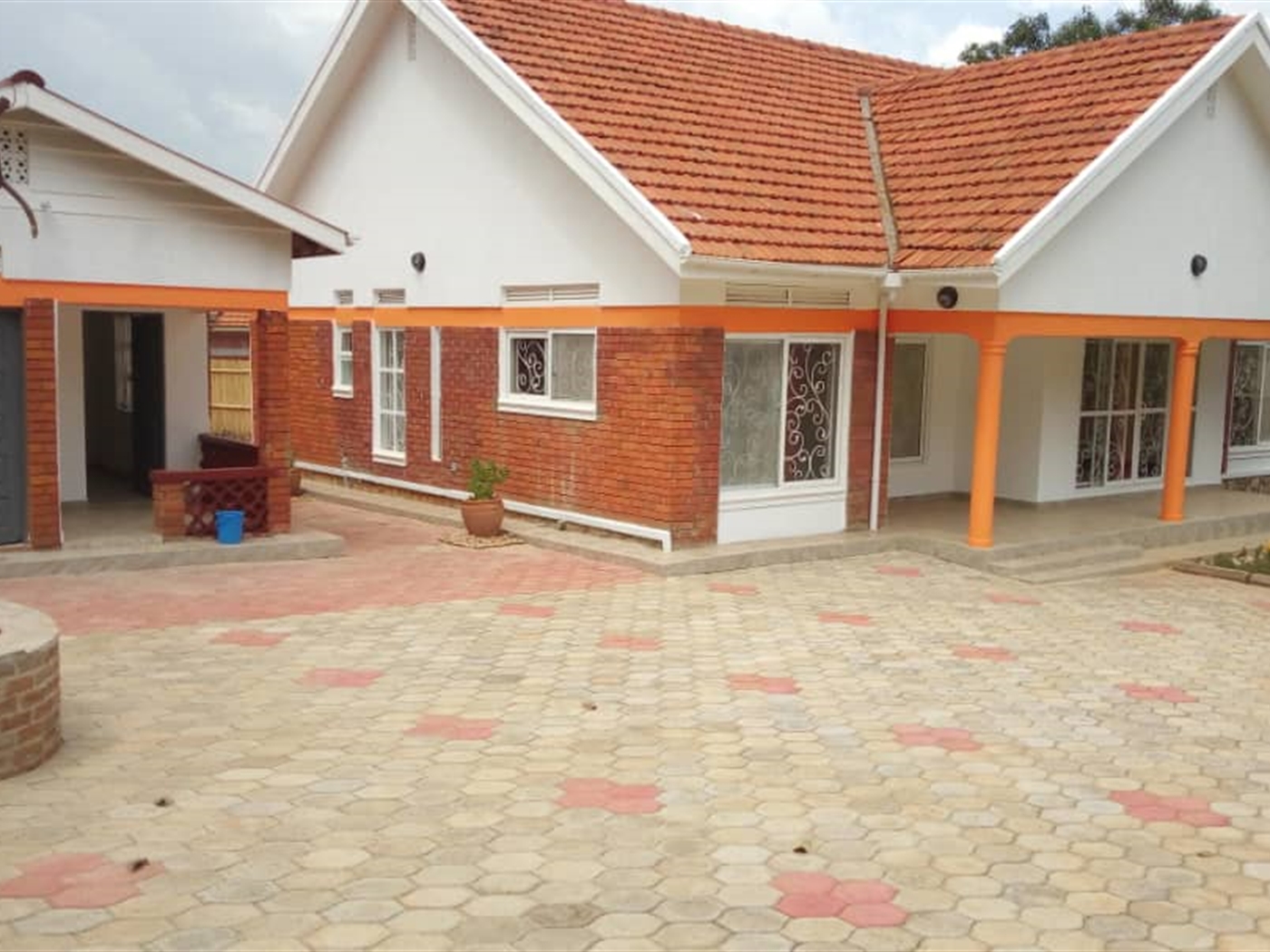 Bungalow for sale in Ntinda Kampala