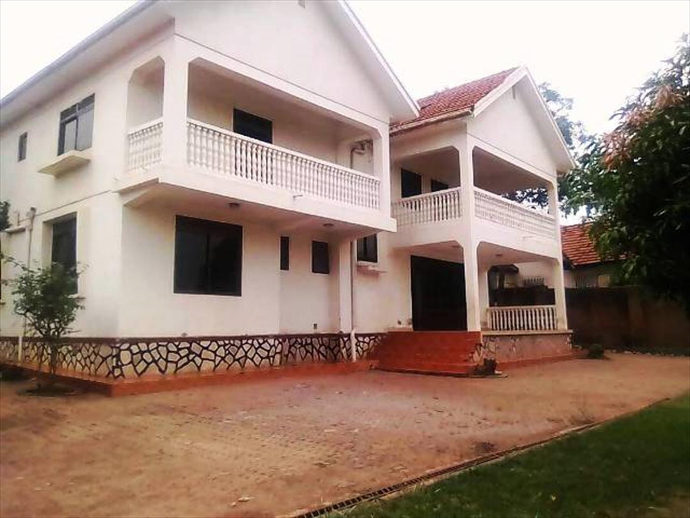 Storeyed house for sale in Muyenga Kampala