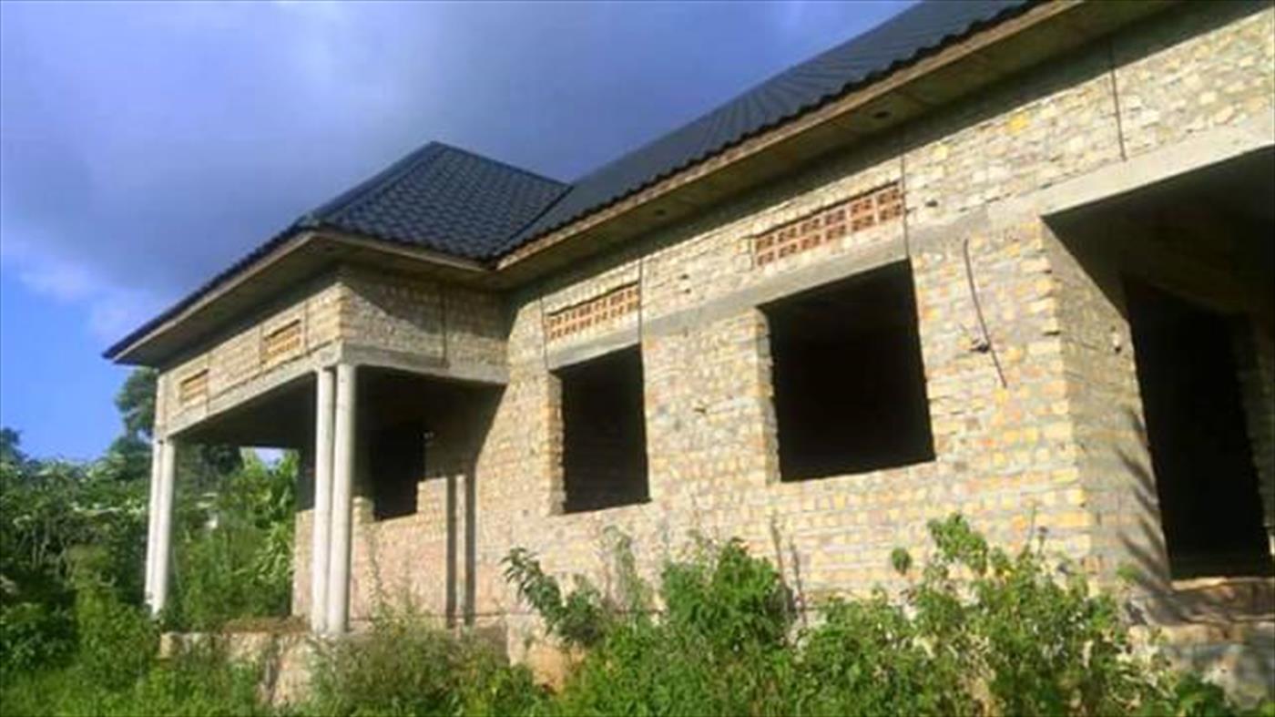 Shell House for sale in Sonde Mukono