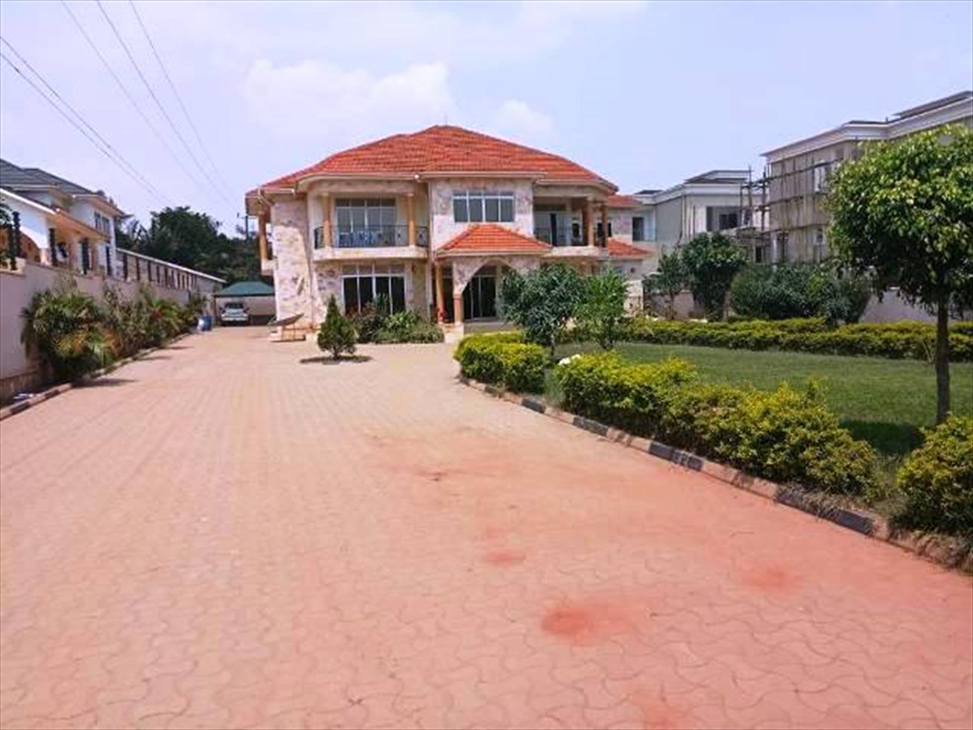 Mansion for sale in Munyonyo Kampala