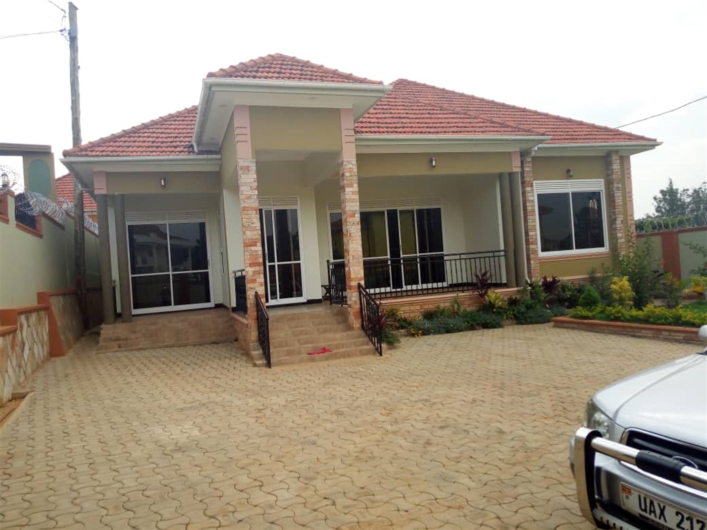 Bungalow for sale in Kira Wakiso