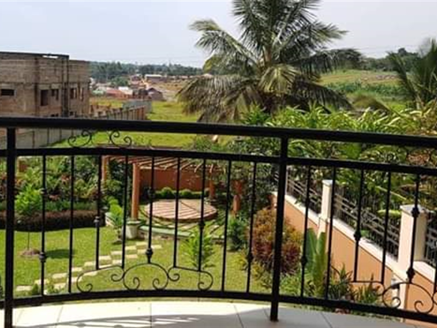 Mansion for sale in Luzira Kampala