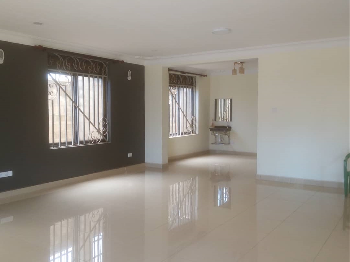 Mansion for sale in Munyonyo Kampala