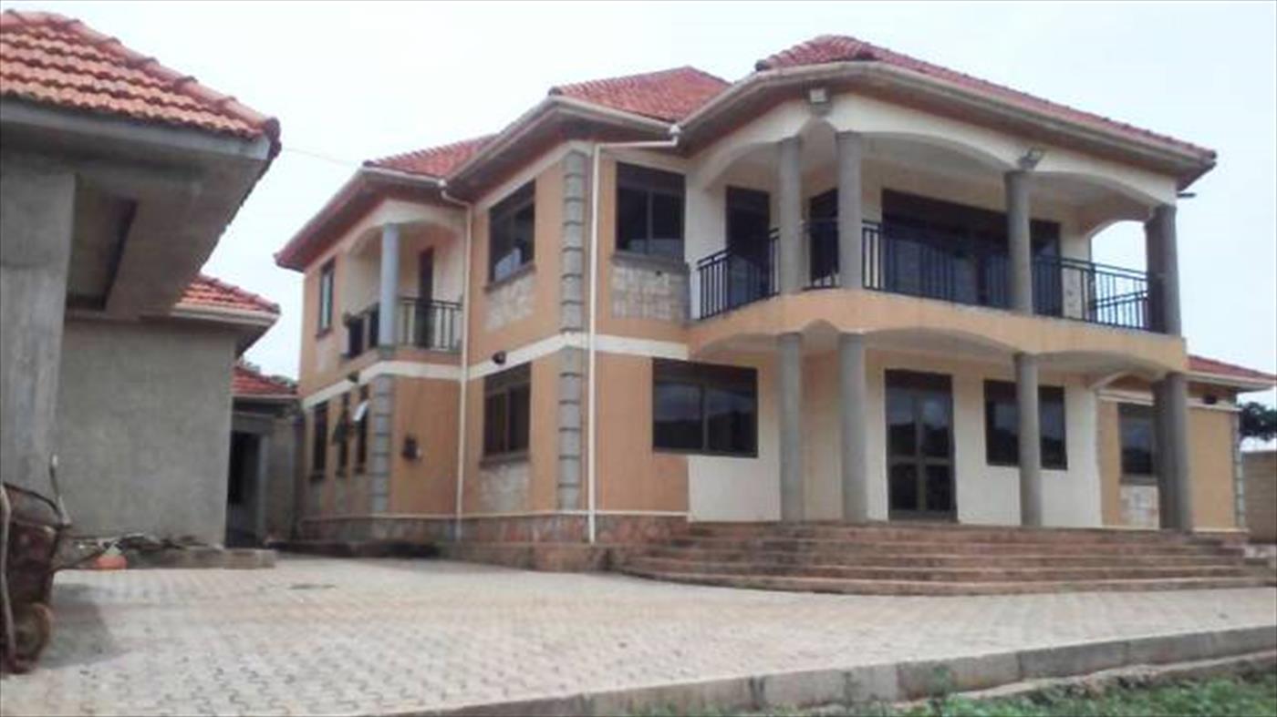 Storeyed house for sale in Katale Wakiso