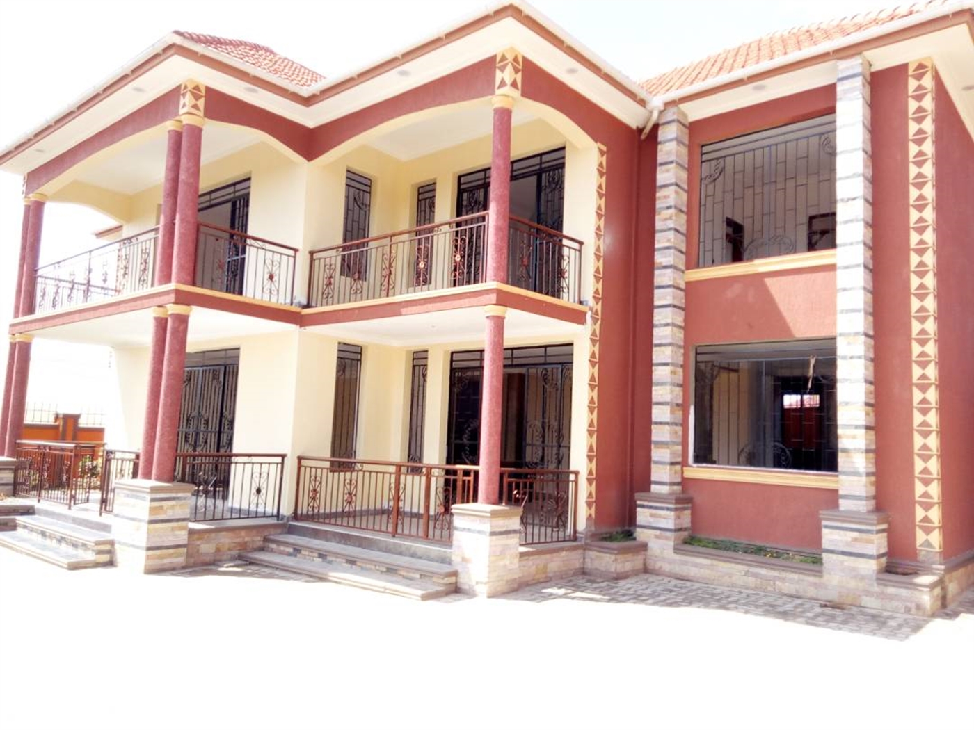 Mansion for sale in Kyanja Wakiso