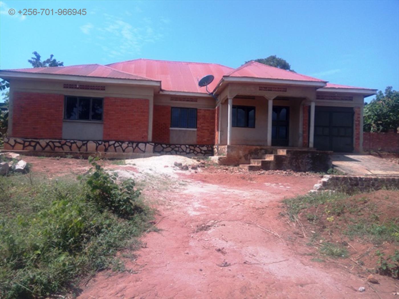 Bungalow for sale in Kawuku Kampala