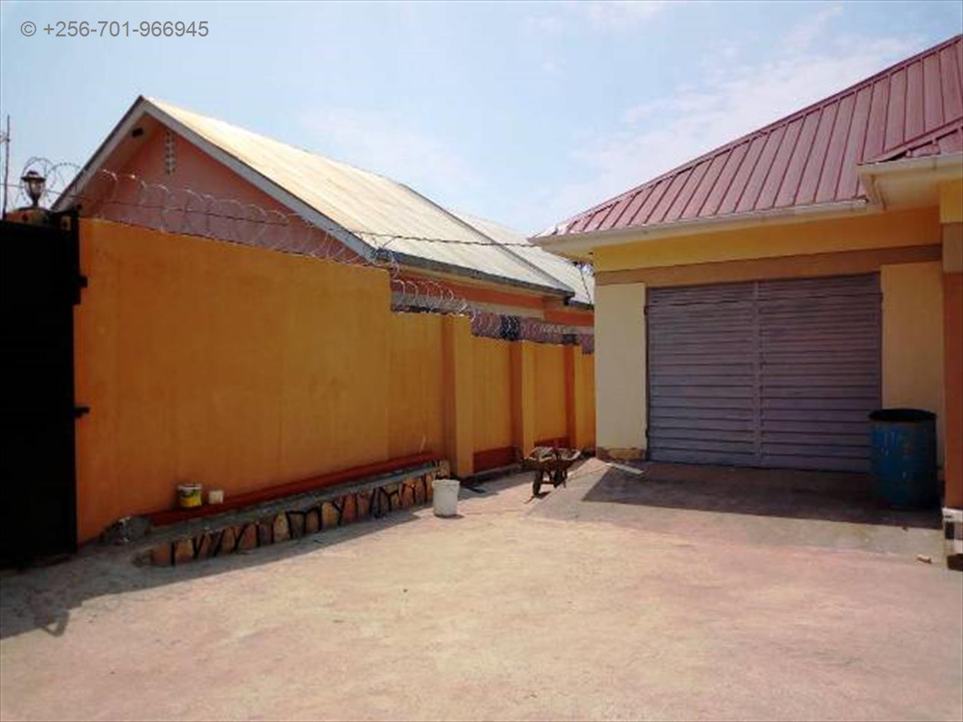 Bungalow for sale in Bwebajja Wakiso