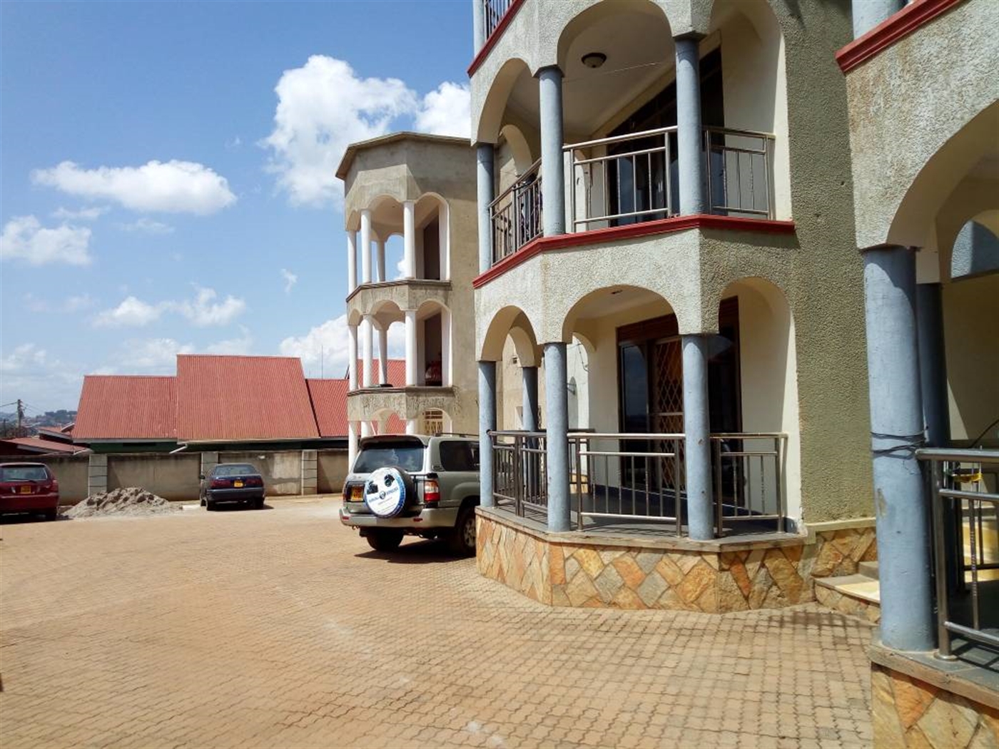 Apartment for sale in Kisaasi Kampala