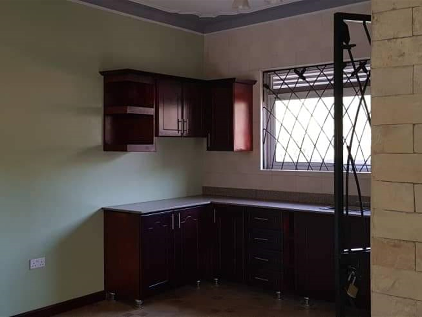 Bungalow for rent in Kira Wakiso