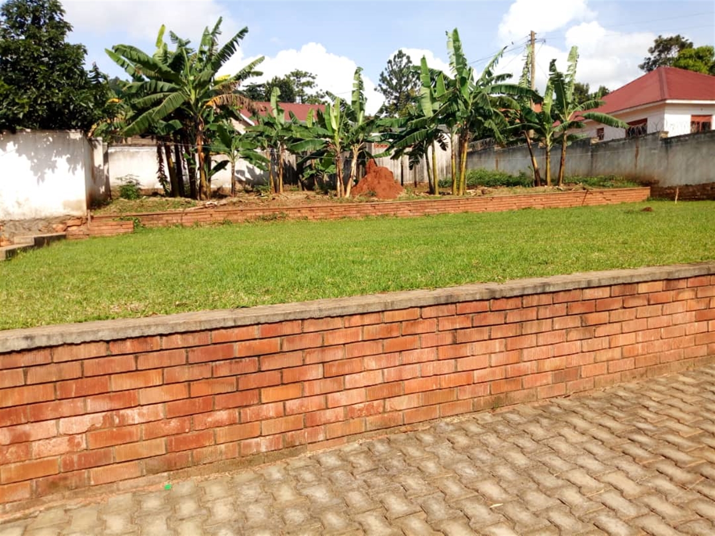 Bungalow for sale in Nakigalala Wakiso