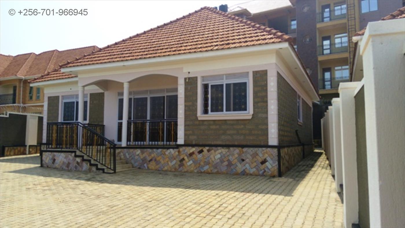 Bungalow for sale in Kitende Wakiso