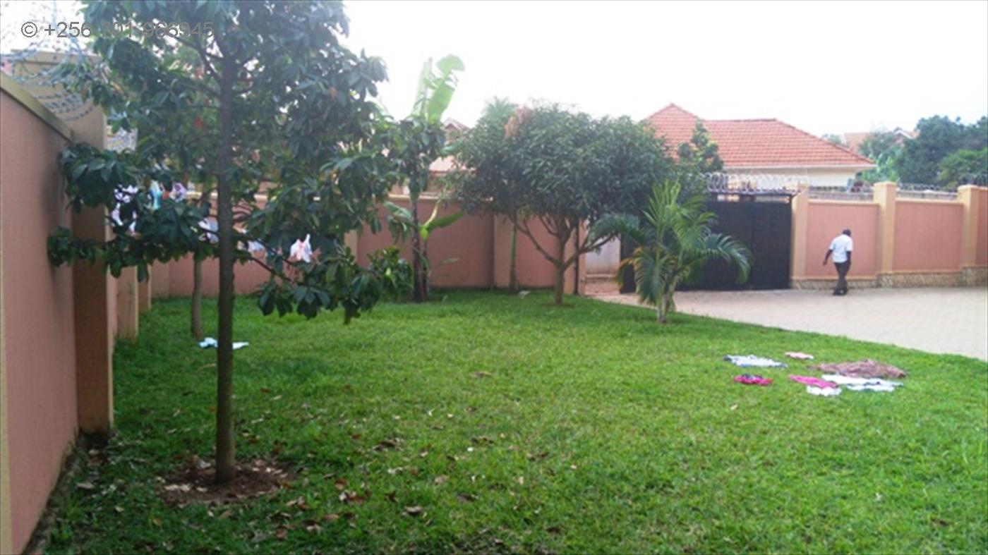 Mansion for sale in Muyenga Kampala