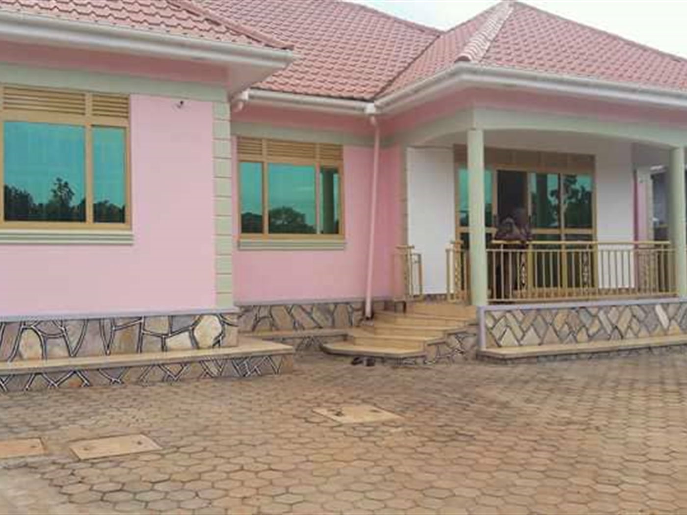 Bungalow for sale in Kitende Wakiso