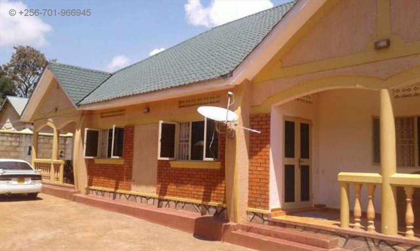 Bungalow for sale in AbayitaAbabiri Wakiso