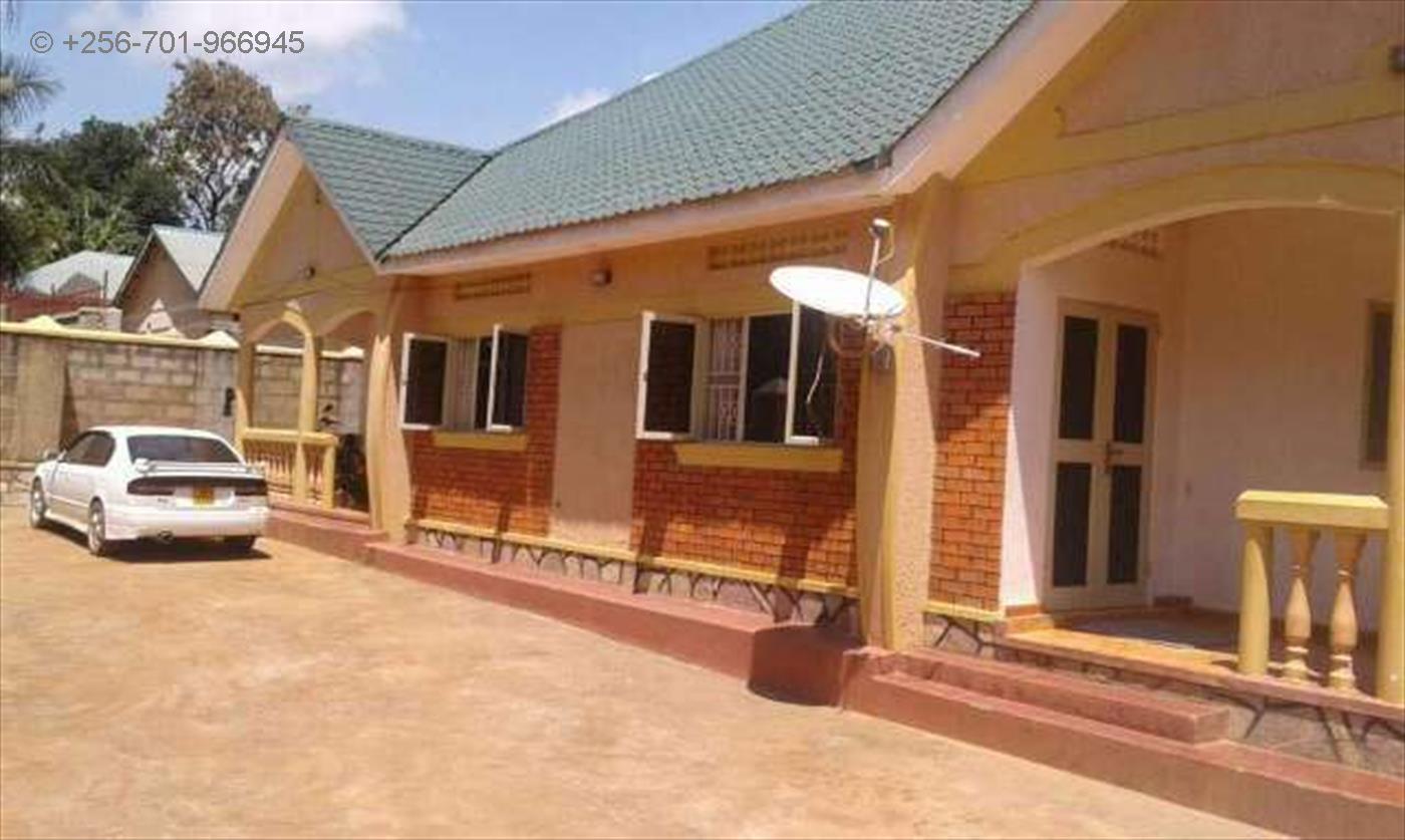 Bungalow for sale in AbayitaAbabiri Wakiso