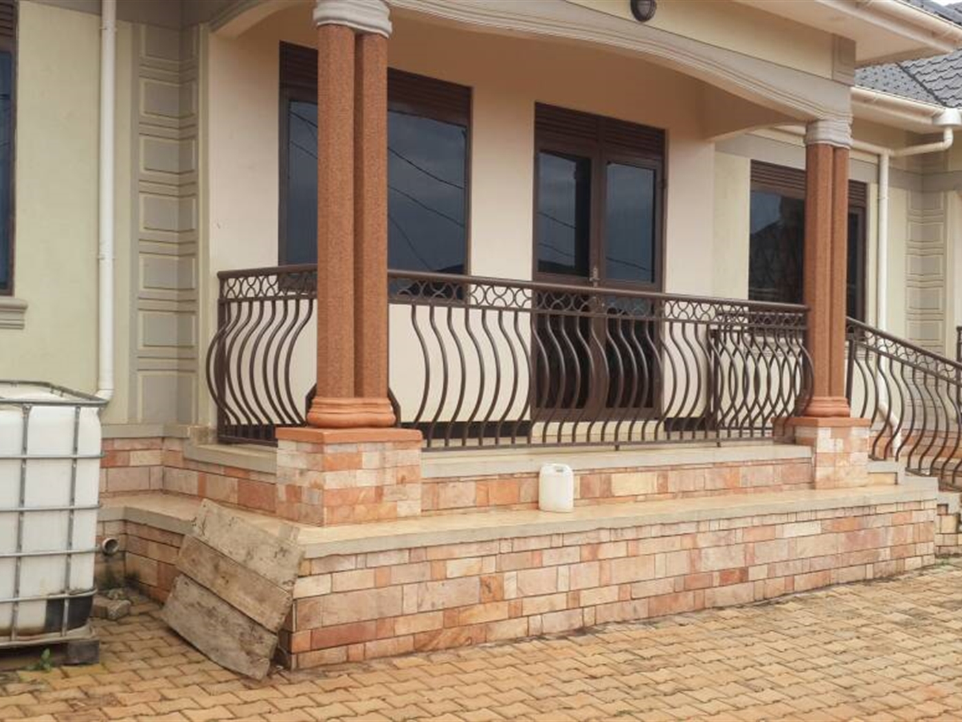 Apartment for sale in Kitende Wakiso