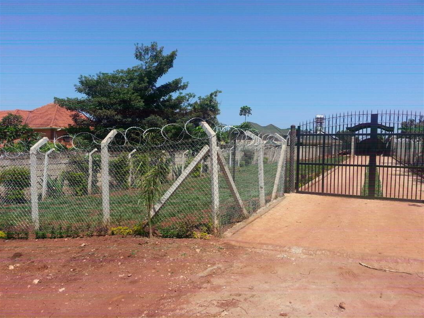 Mansion for sale in Kajjansi Wakiso