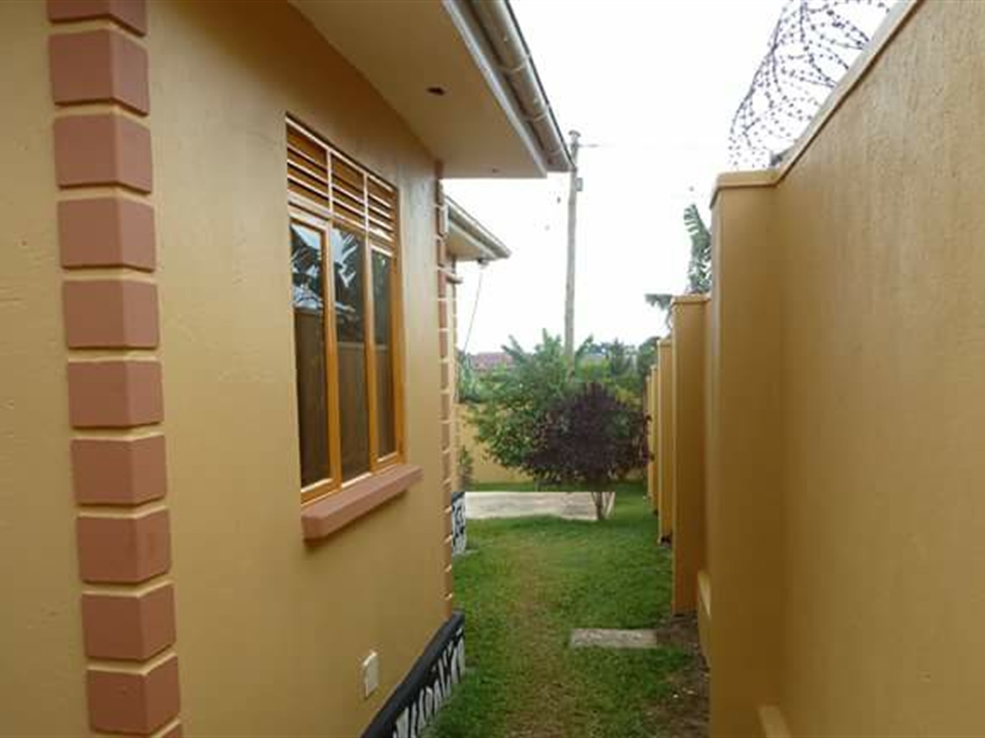 Bungalow for sale in Kira Wakiso