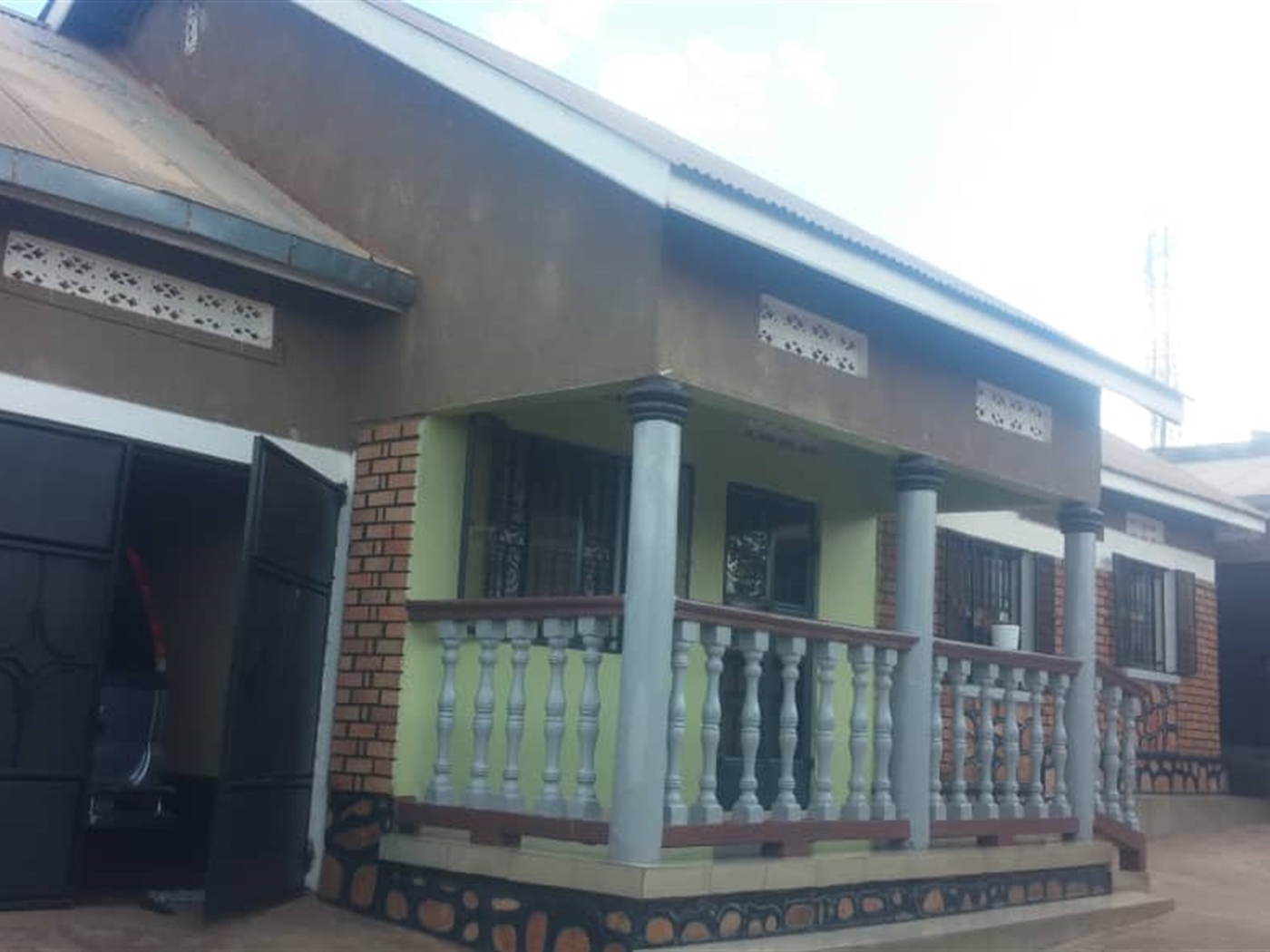 Bungalow for sale in Kazo Wakiso