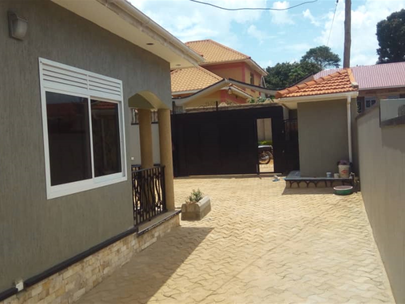 Bungalow for sale in Kira Wakiso