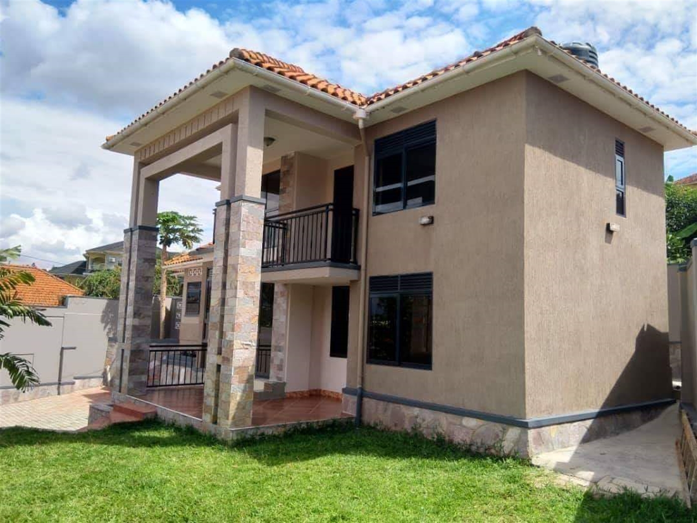 Cottage for sale in Muyenga Kampala