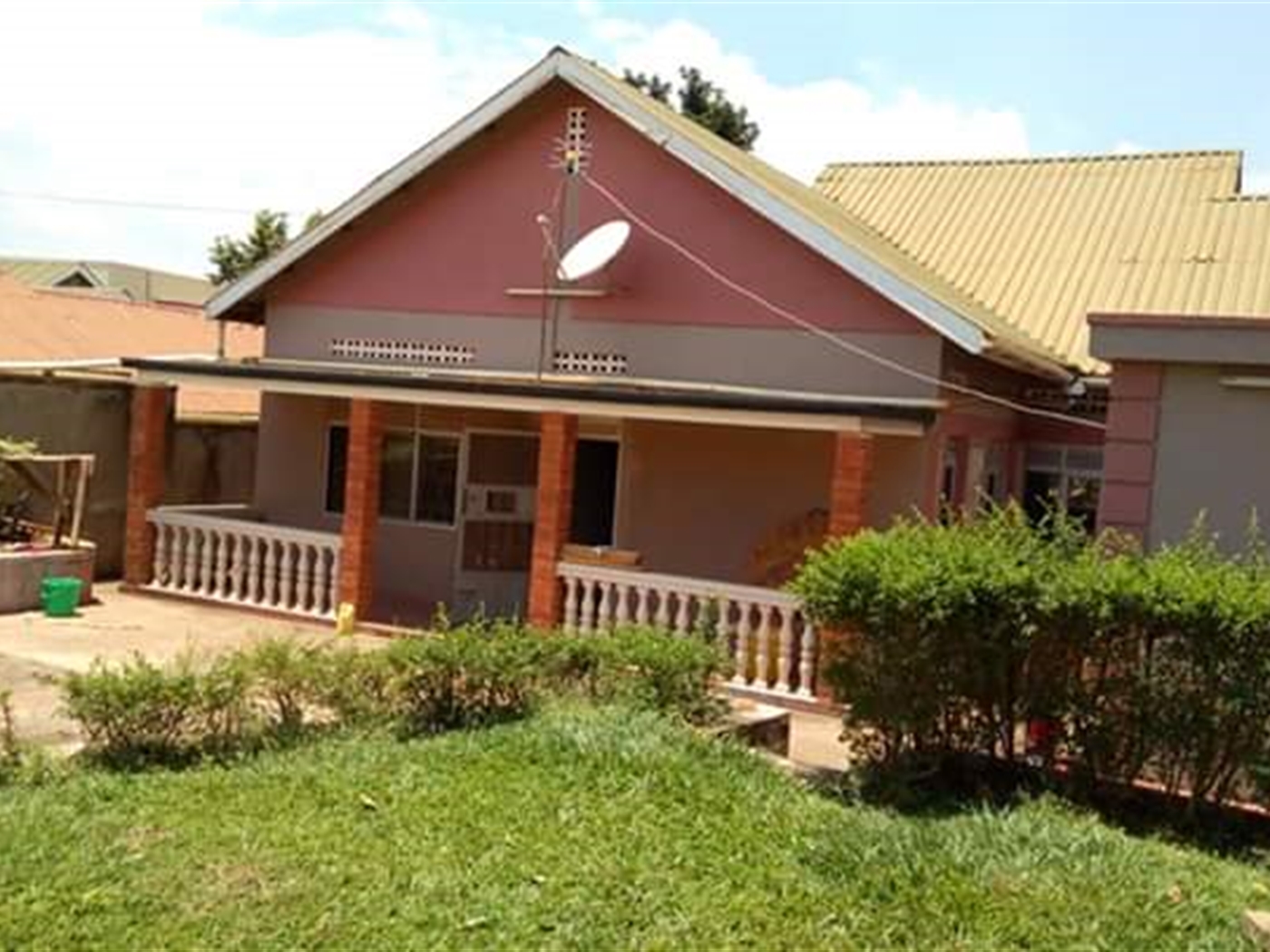 Bungalow for sale in Namugongo Kampala