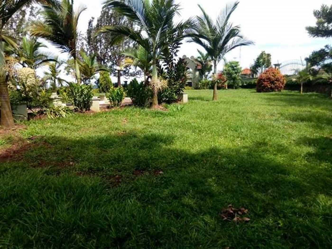 Mansion for sale in Nalumunye Wakiso