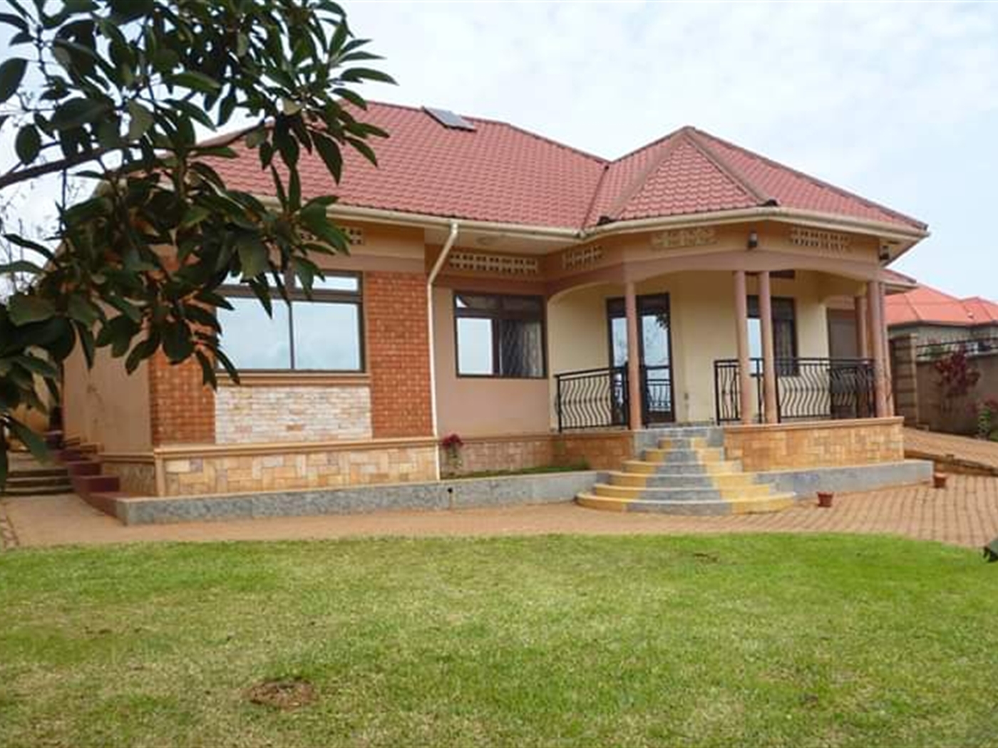 Bungalow for sale in Kira Wakiso