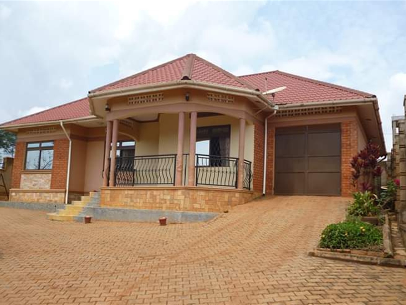 Bungalow for sale in Kira Wakiso