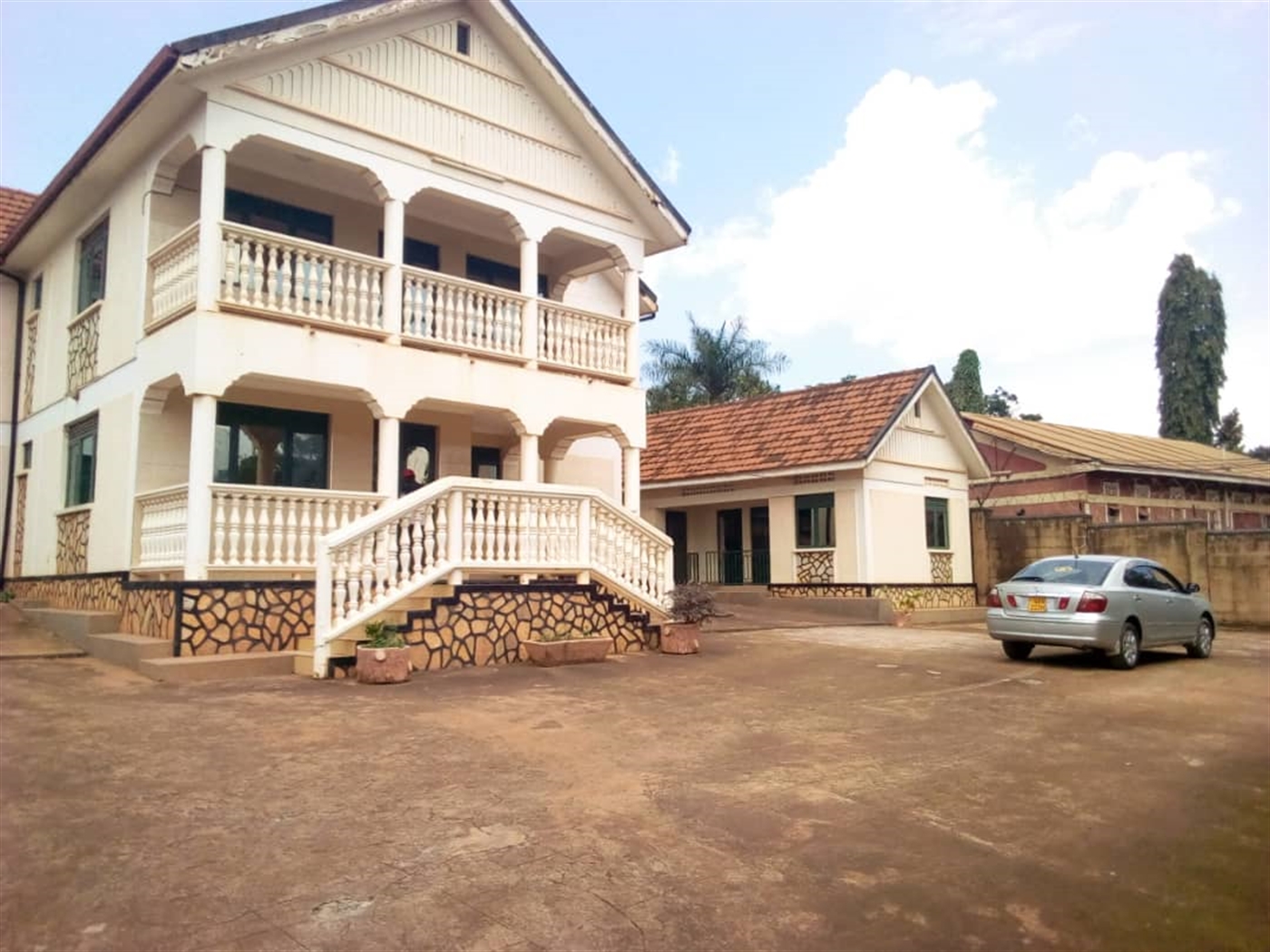 Mansion for sale in Kikoni Kampala