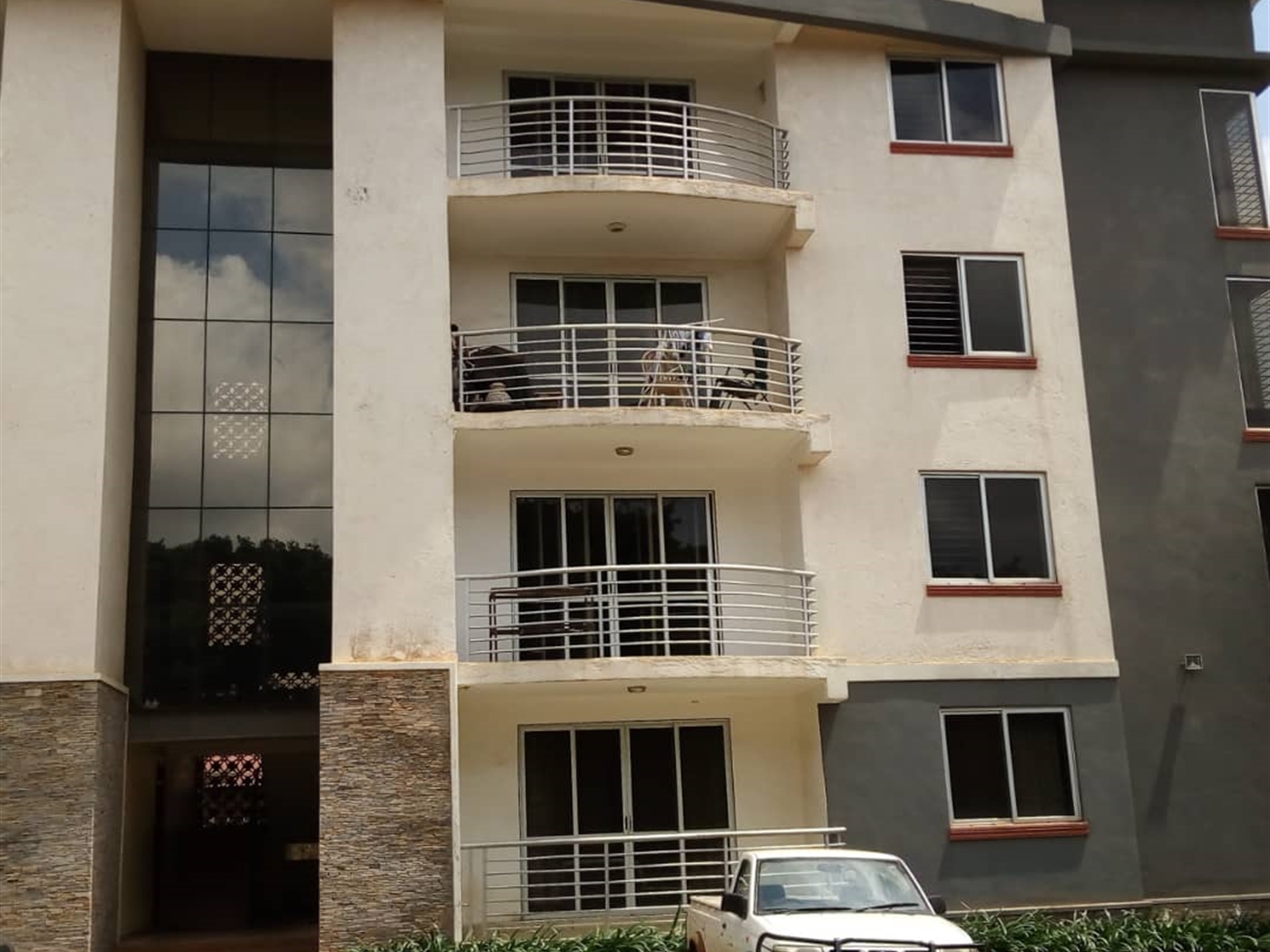 Apartment for rent in Naalya Wakiso