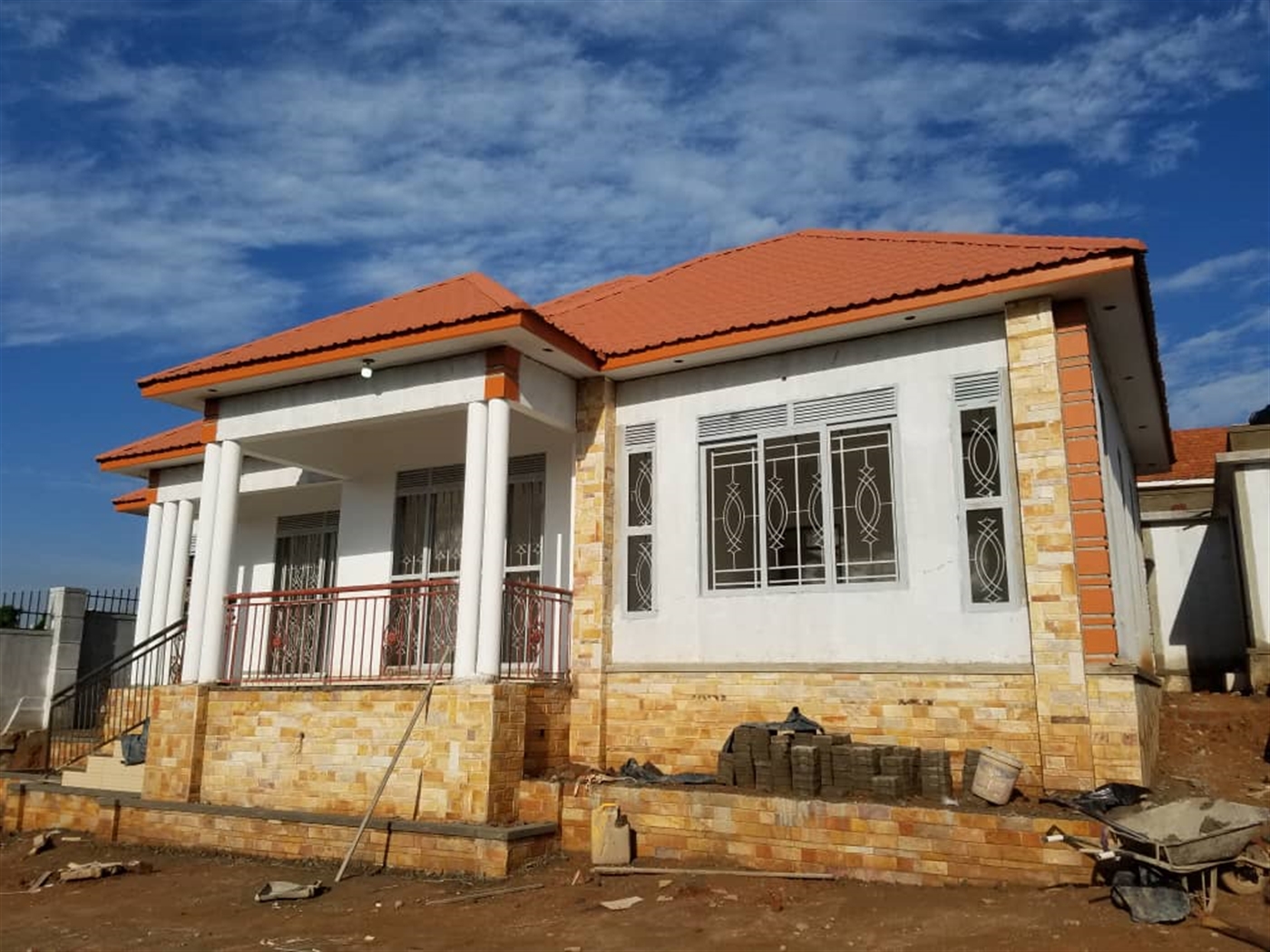 Bungalow for sale in Kitende Wakiso