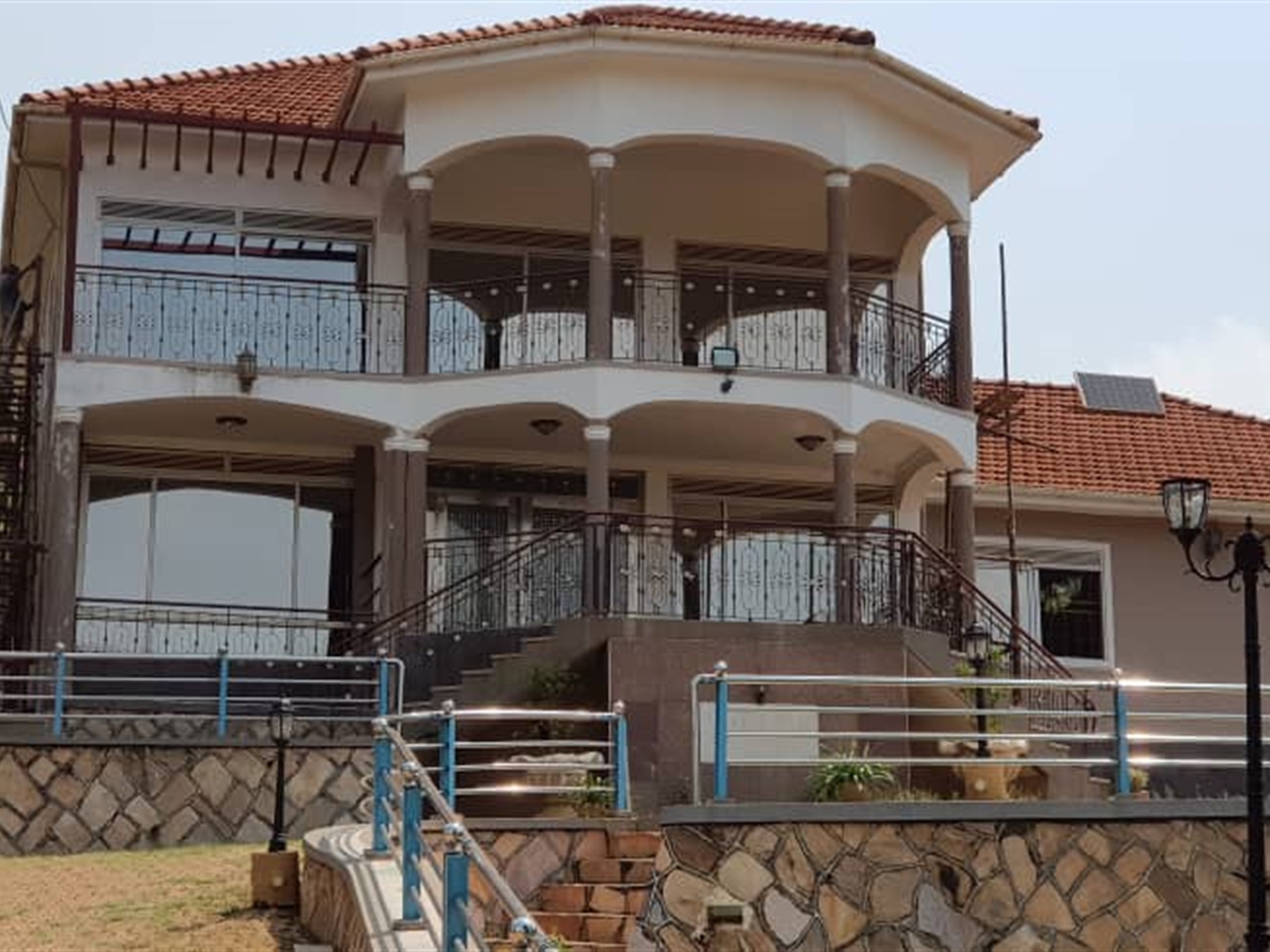 Mansion for sale in Namasuba Wakiso