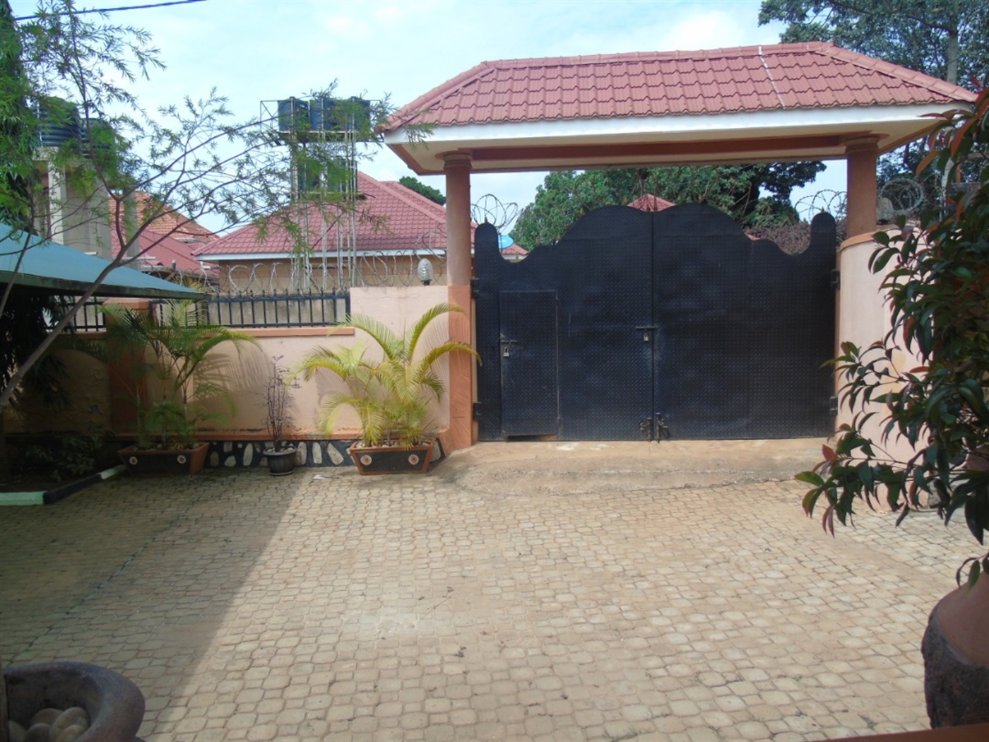 Bungalow for sale in Kyaliwajjala Wakiso