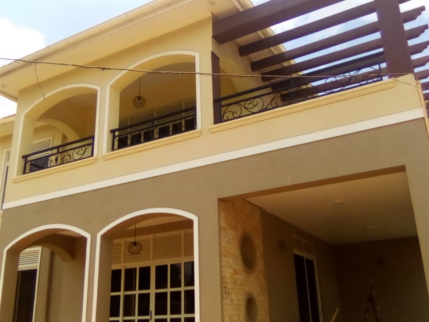 Mansion for sale in Kyanja Wakiso