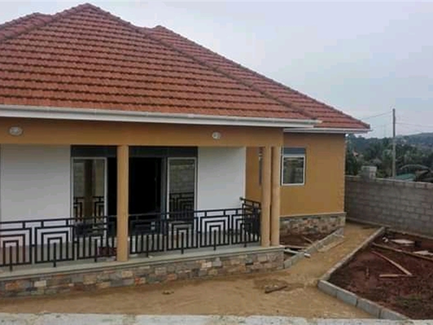 Bungalow for sale in Kitende Wakiso