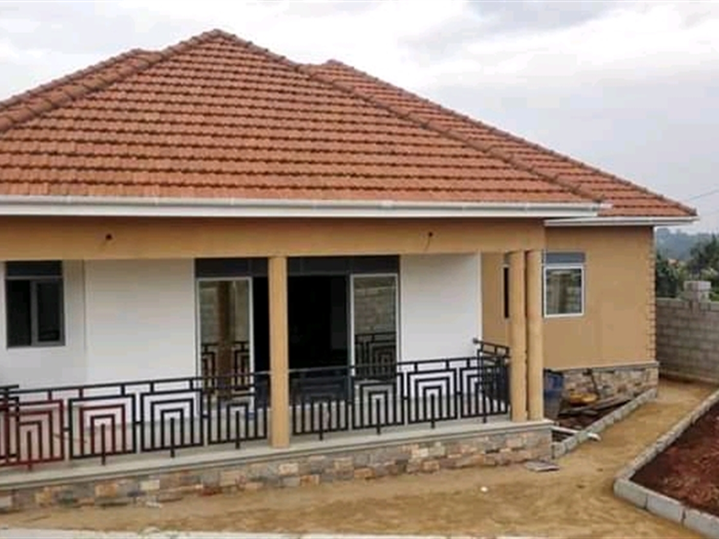 Bungalow for sale in Kitende Wakiso