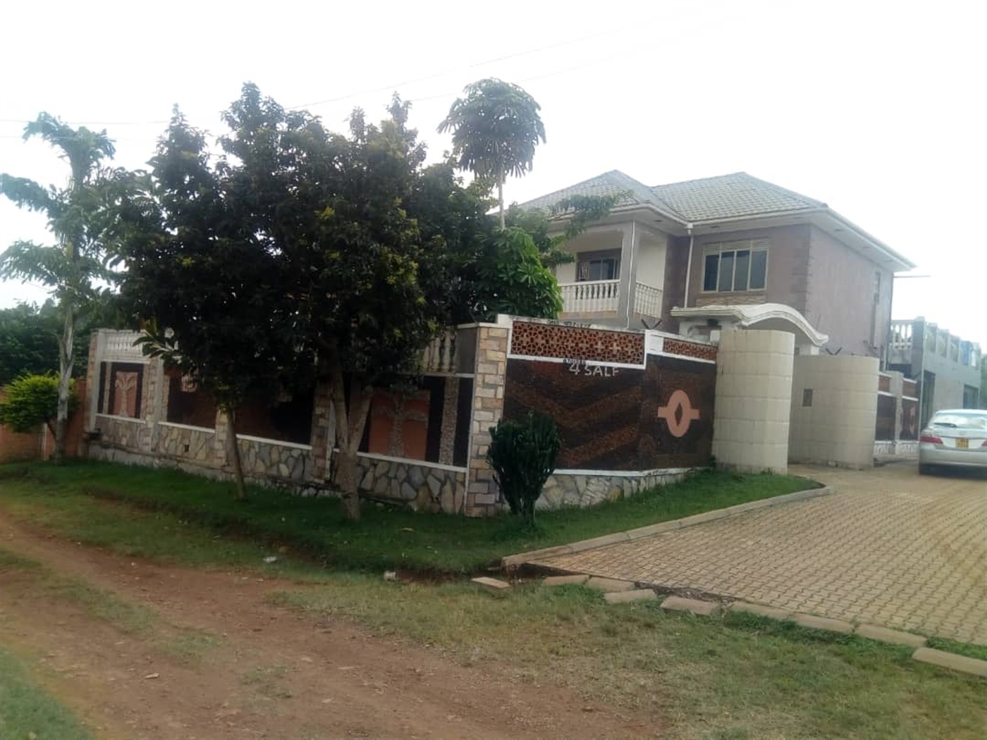 Mansion for sale in Garuga Wakiso