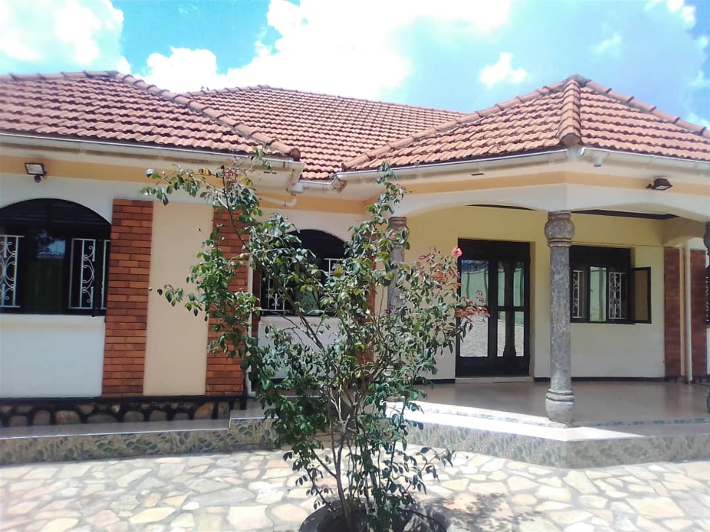 Bungalow for sale in Kasangati Wakiso