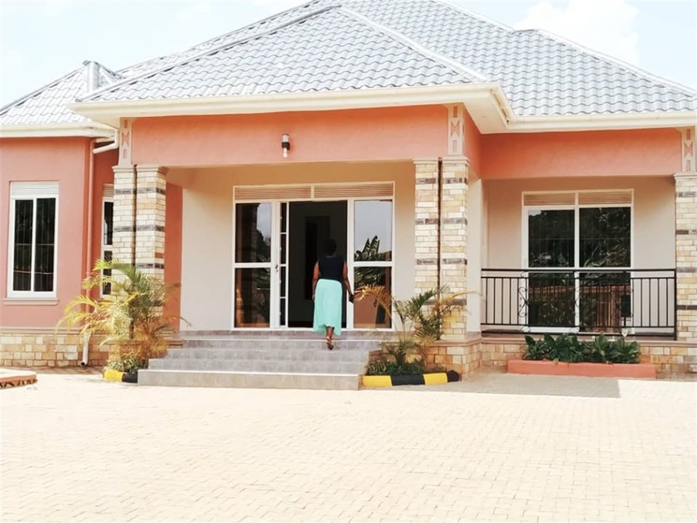 Town House for sale in Kira Wakiso