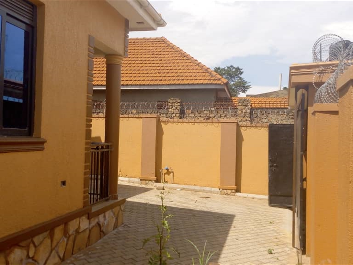 Town House for sale in Kyanja Wakiso