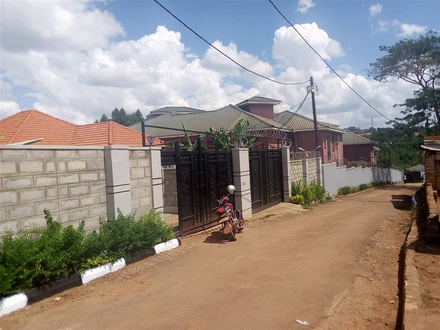 Town House for sale in Najjera Wakiso