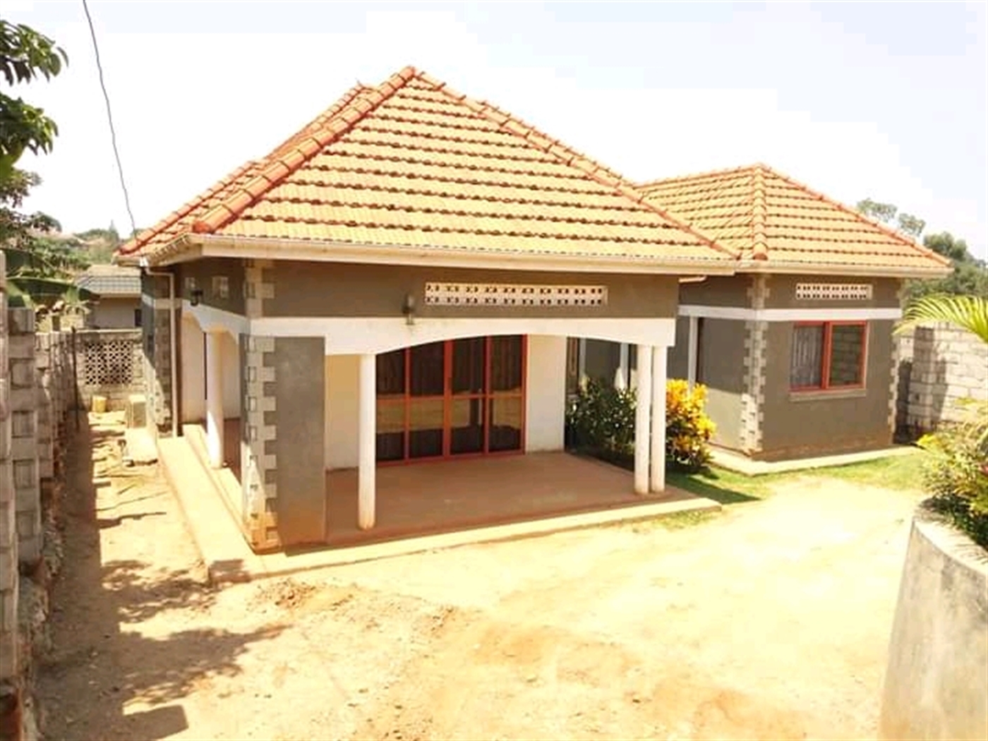 Town House for sale in Kira Wakiso