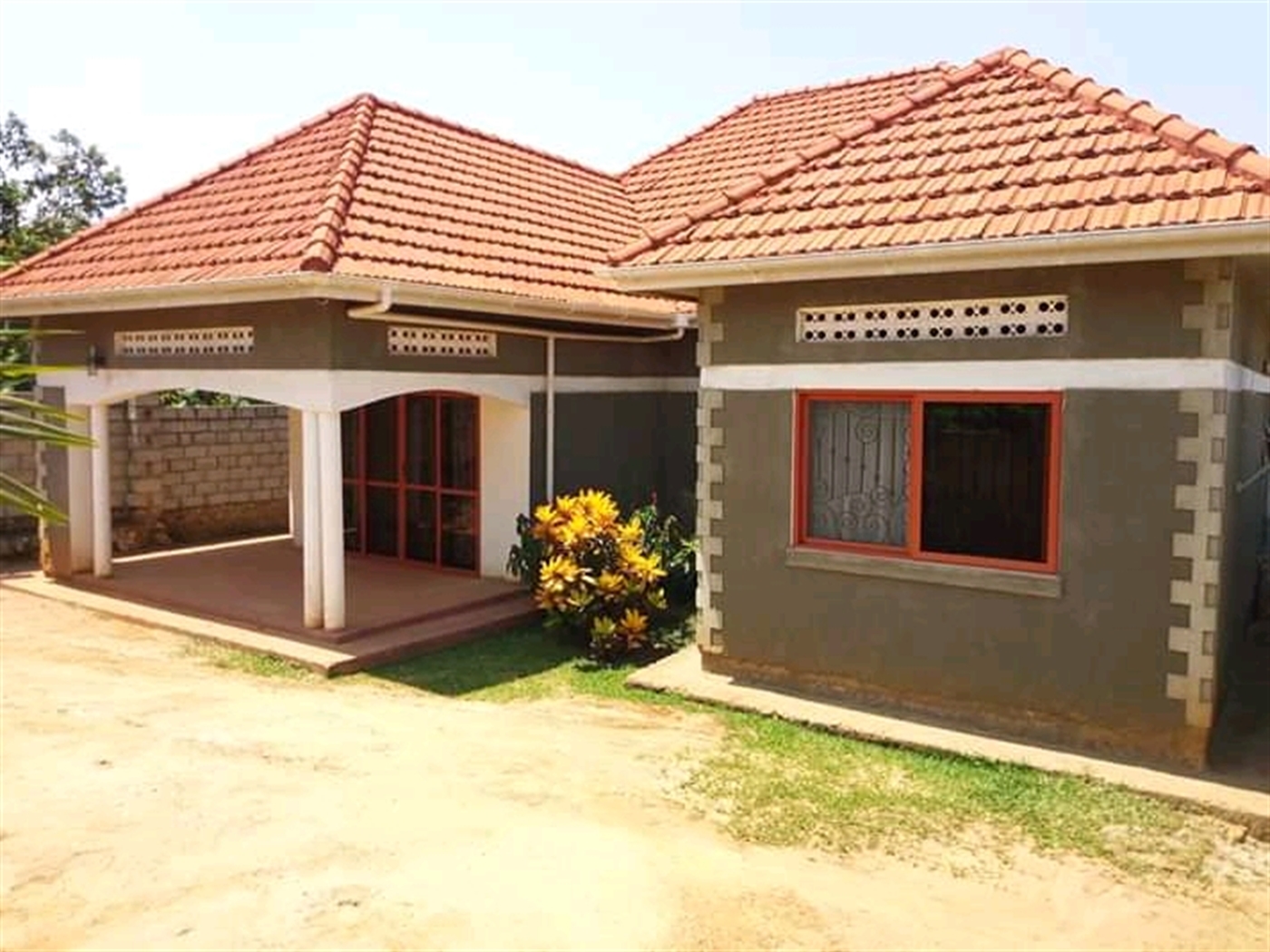 Town House for sale in Kira Wakiso