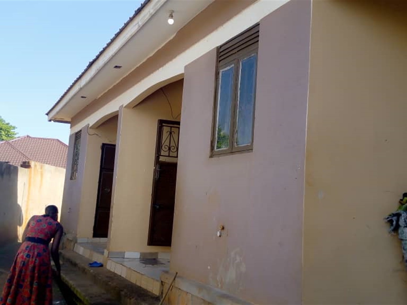Town House for sale in Bukoto Wakiso